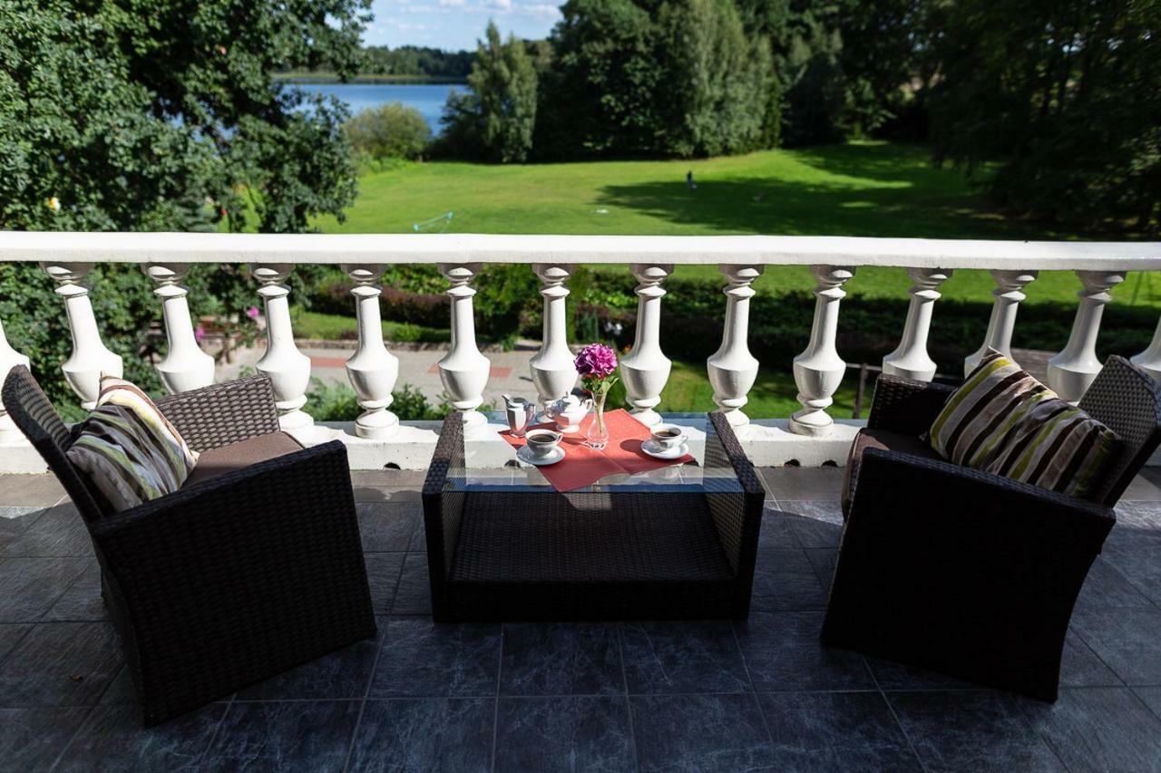 Palac Pozorty Bądki Exteriér fotografie