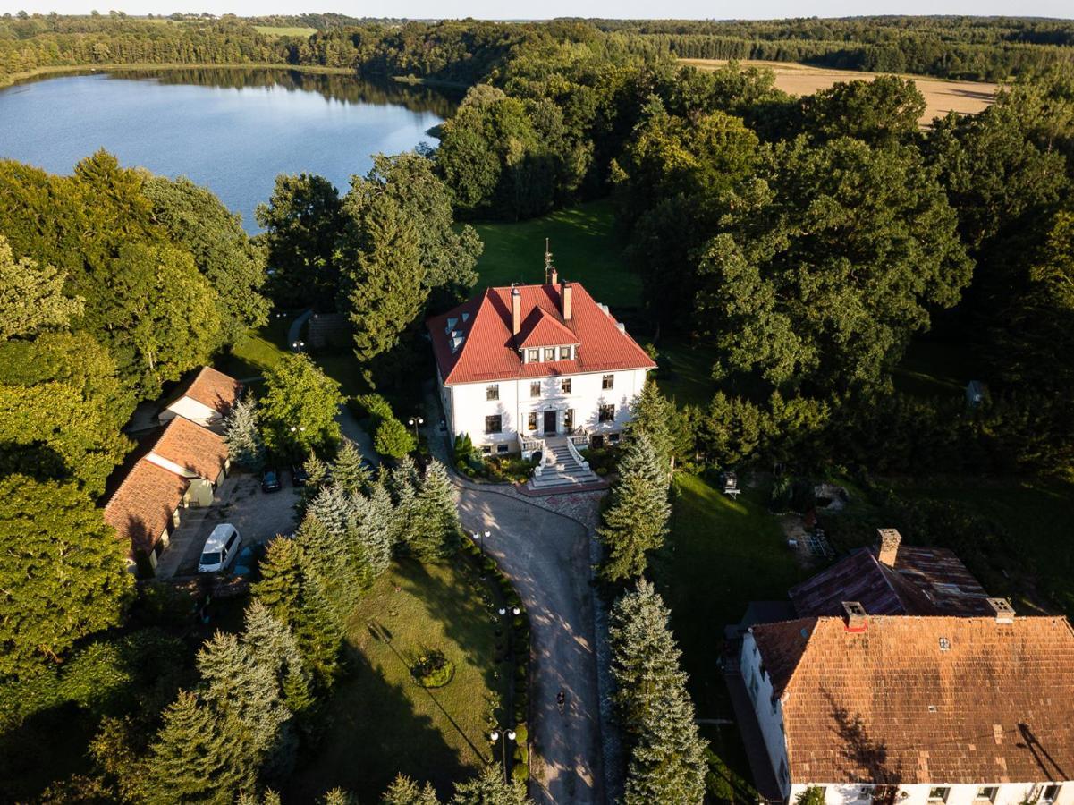 Palac Pozorty Bądki Exteriér fotografie