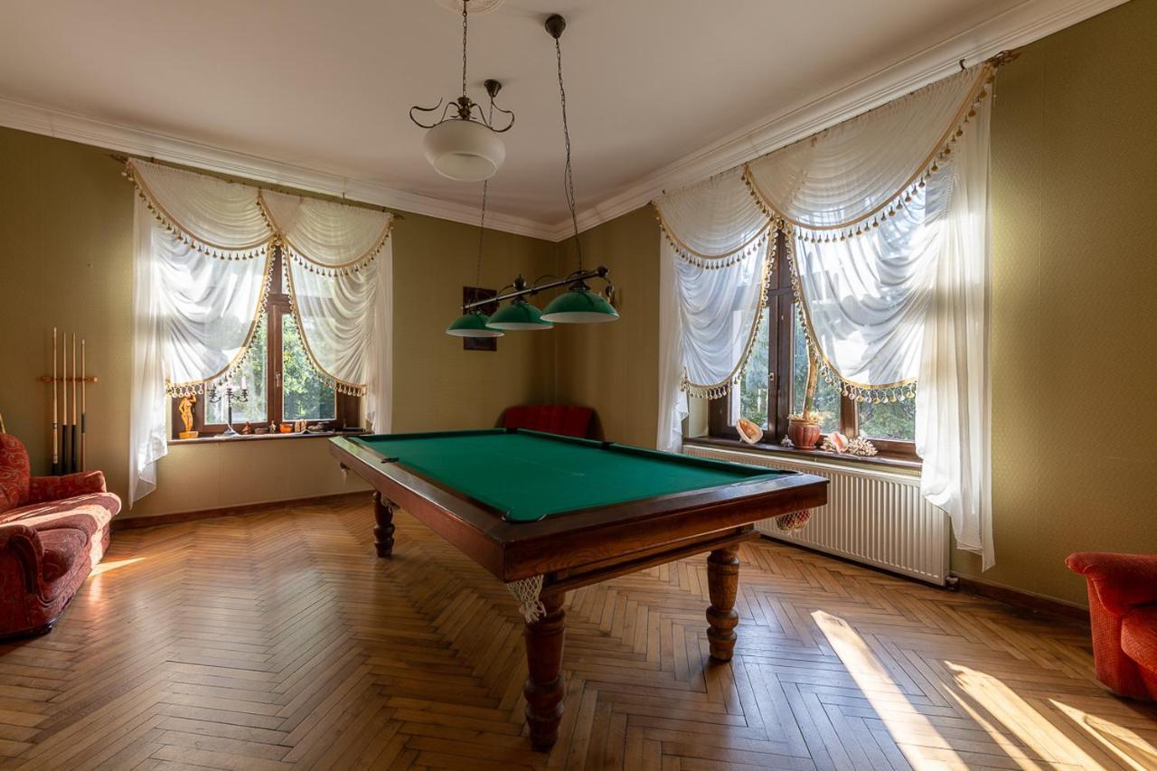 Palac Pozorty Bądki Exteriér fotografie